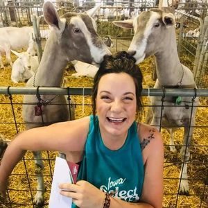 Meet your Posher, Madison